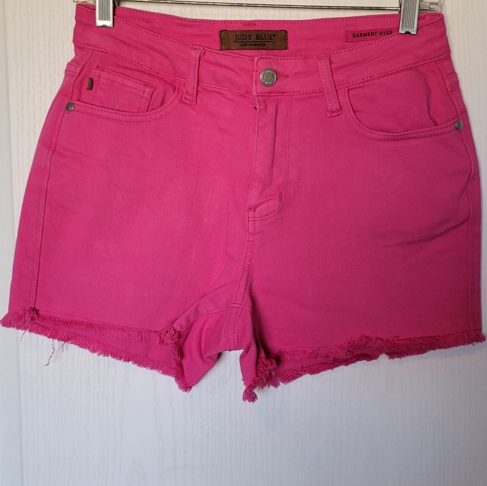 Judy Blue Midrise Hot Pink Garment Dyed Frayed Hem Shorts Size: 27